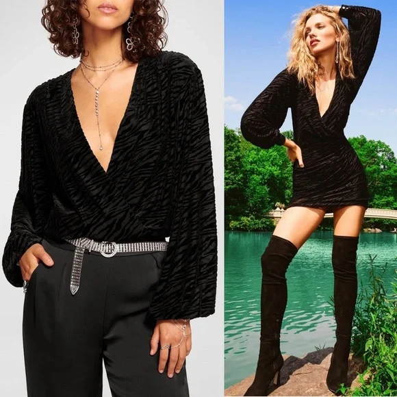 RAMY BROOK Zebra Stripe Velvet Burnout Puff Long Sleeve Draped V-Neck Top XS - Picture 1 of 7